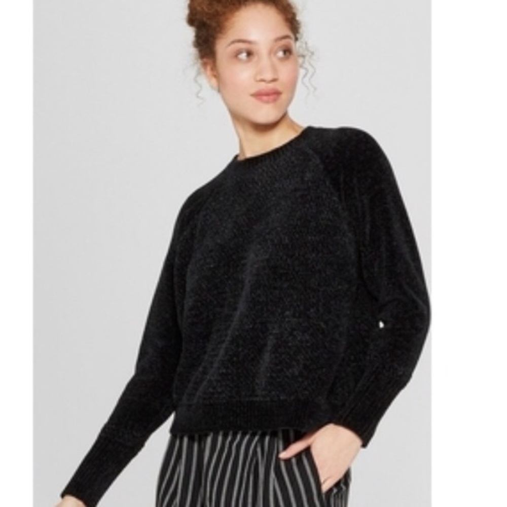 super soft black knit sweater